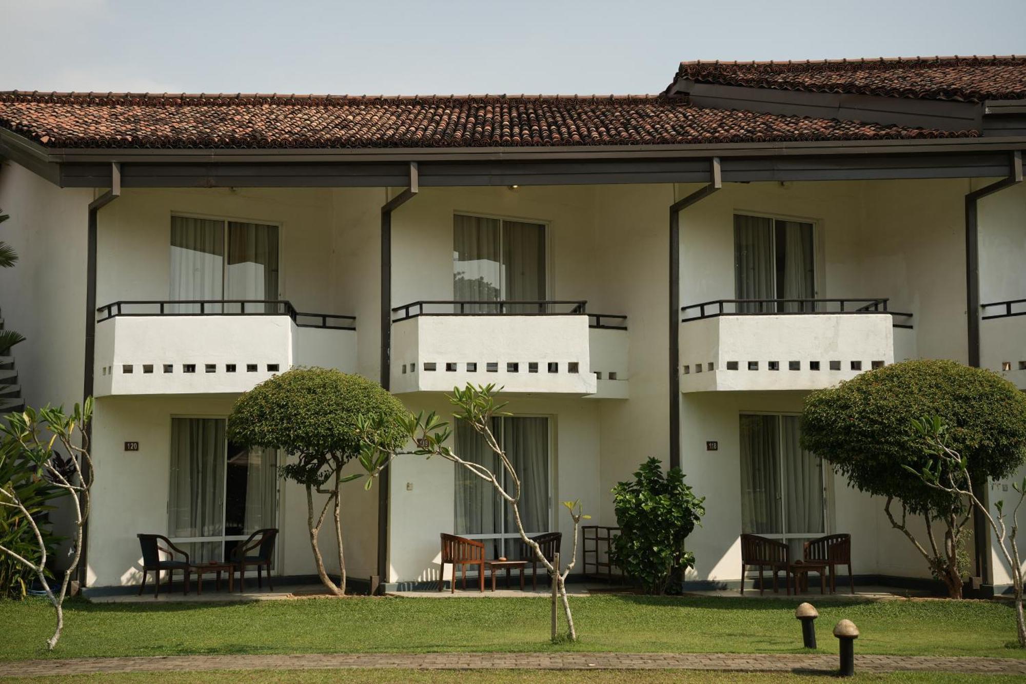 Hibiscus Beach Hotel & Villas Kalutara Ngoại thất bức ảnh