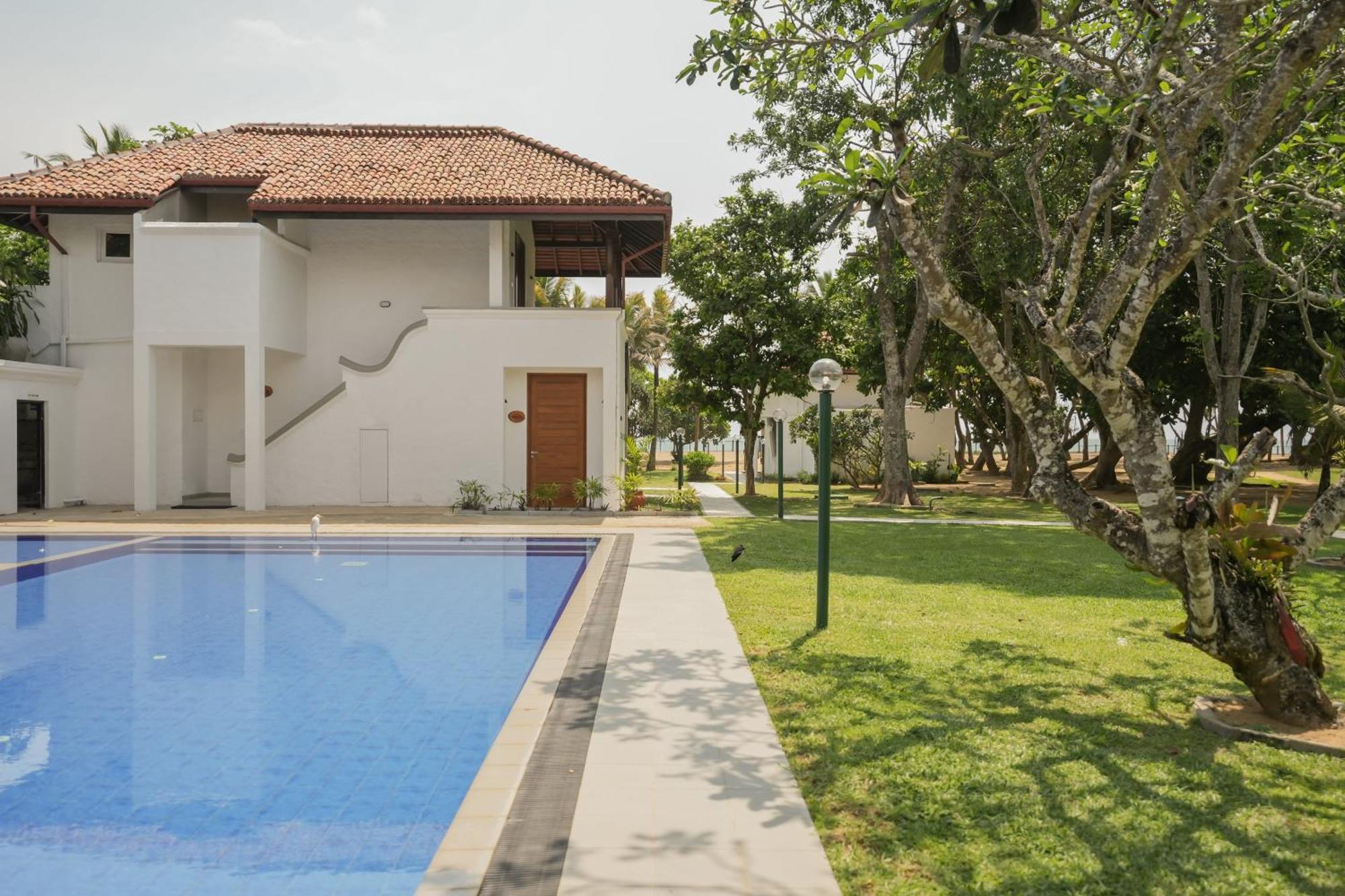 Hibiscus Beach Hotel & Villas Kalutara Ngoại thất bức ảnh