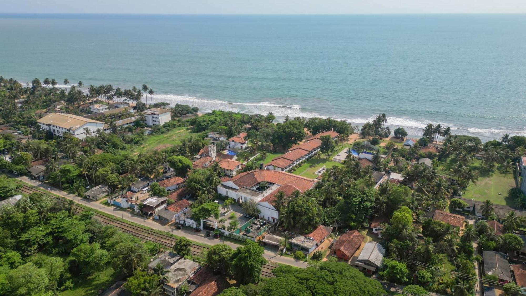 Hibiscus Beach Hotel & Villas Kalutara Ngoại thất bức ảnh