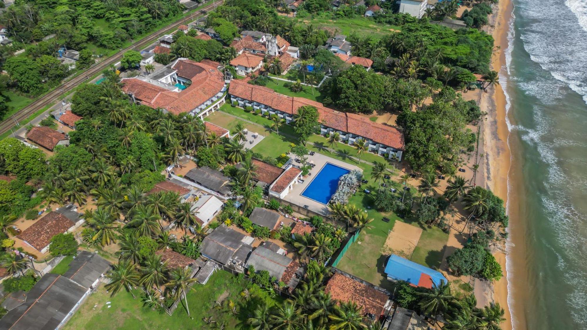 Hibiscus Beach Hotel & Villas Kalutara Ngoại thất bức ảnh